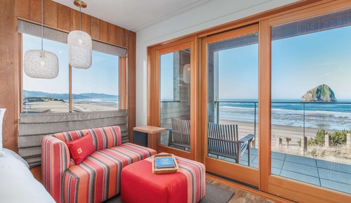 Room, 2 Queen Beds (8 | Sunlight)