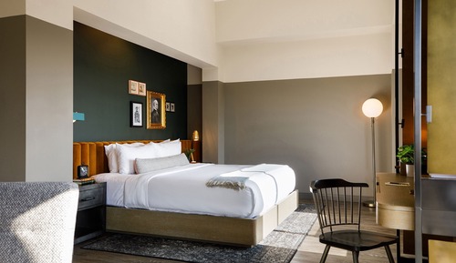 Suite, 1 Bedroom, Corner
