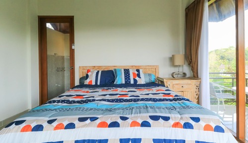 Superior Tropical Room