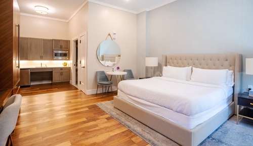 Luxury Room, 1 King Bed, Accessible