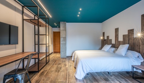 Premium Triple Room (2 Adults +1 Children)