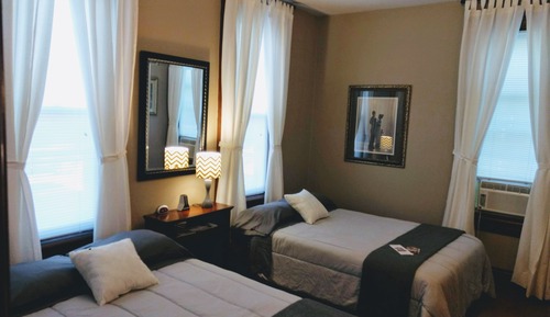 Basic Double Room, 2 Double Beds, Fireplace (Daisy Buchanan Room)