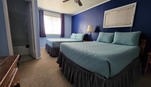 Family Room, 2 Double Beds, Non Smoking, Private Bathroom