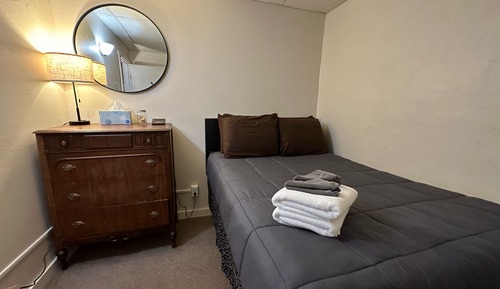 Basic Room, 1 Double Bed, Shared Bathroom