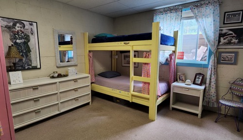 Basic Shared Dormitory, Mixed Dorm, Shared Bathroom