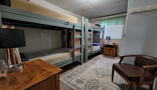 Basic Shared Dormitory, Women only, Shared Bathroom
