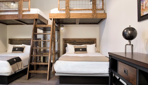 14 DoubleQueenBunks