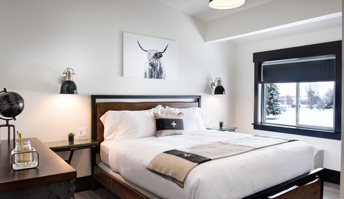 11 King Room