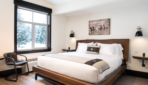 13 King Room