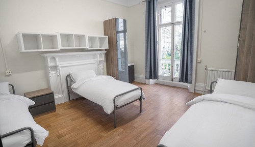 1 Bed in Male Triple Room