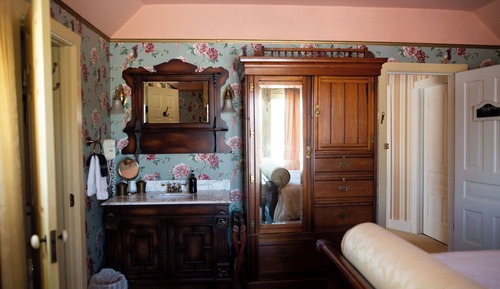 Eastlake Room