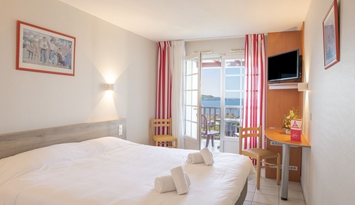 Room, Connecting Rooms, Ocean View