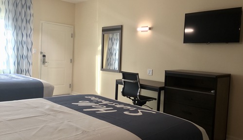 Room, 2 Queen Beds, Non Smoking