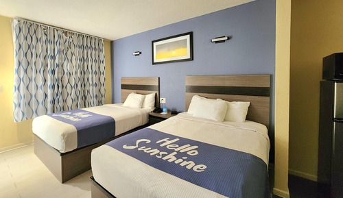 Room, 2 Queen Beds, Non Smoking (Efficiency)