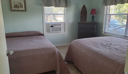 Cabin, 2 Bedrooms, Partial Lake View