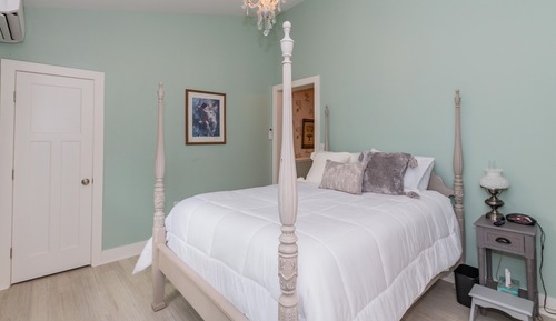 Double Room (Kenyetto)