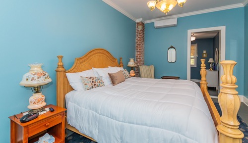 Double Room (Finch Room)