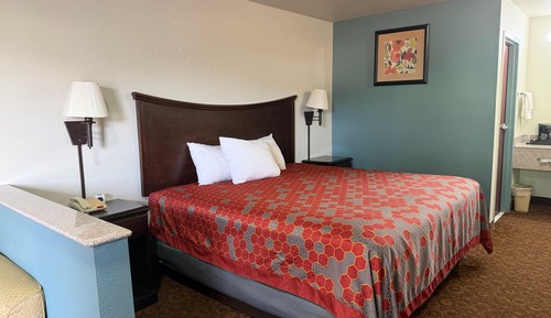 Business Room, 1 King Bed with Sofa bed, Smoking
