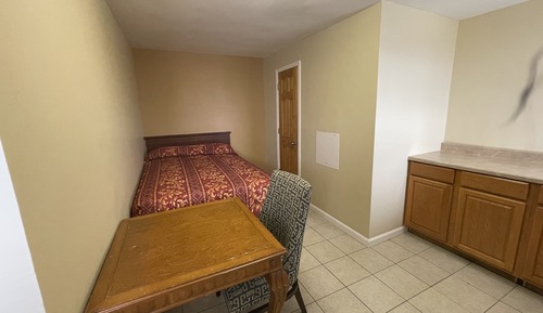 Deluxe Suite (Three Double Beds)