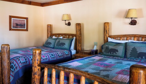 Cabin, 2 Queen Beds (Pet friendly)