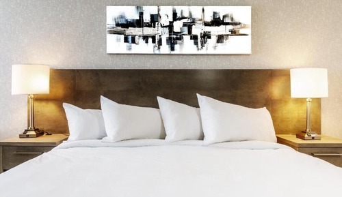 Standard Room, 1 King Bed, Mobility Accessible