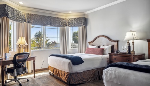 Premium Double Room, 1 Queen Bed with Sofa bed, Refrigerator & Microwave