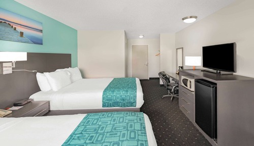 Deluxe Room, 2 Queen Beds, Non Smoking