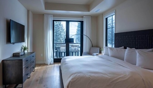 Apartment, Multiple Beds (Village 2-Bdrm Condo Sleeps 6)