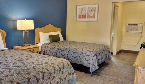 Room, 2 Double Beds, Non Smoking, Private Bathroom