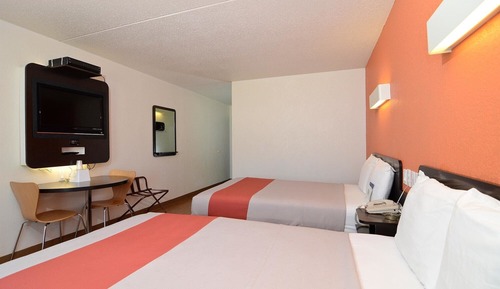 Standard Room, 2 Double Beds, Non Smoking