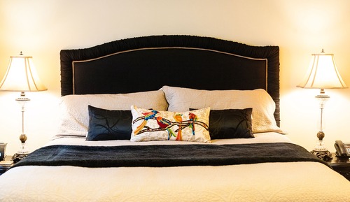 201 Leavenworth Suite