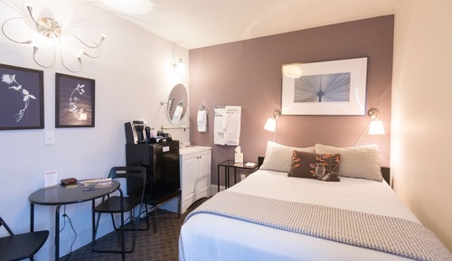 310 Washougal River (Shared Bathroom)