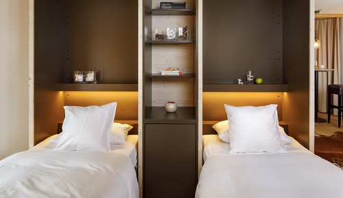 Superior Studio (Alpenchic)