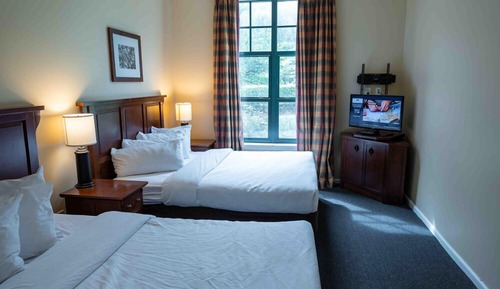 Standard Suite, 2 Bedrooms, Kitchen