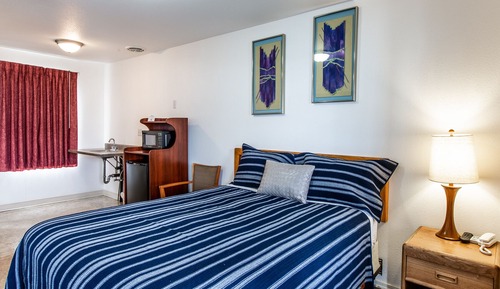 Single Room, 1 Queen Bed, Non Smoking