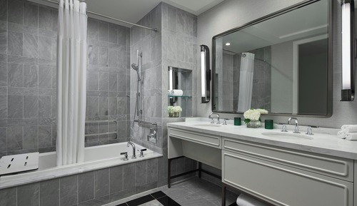 Deluxe Room, 2 Queen Beds