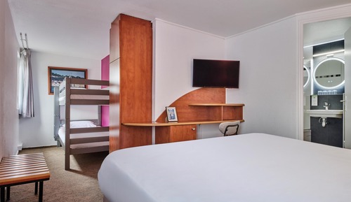 Standard Room, Multiple Beds