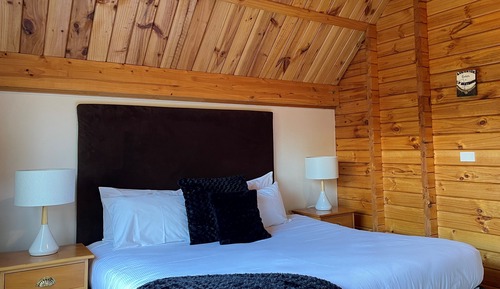 Classic Villa 4 Bedroom