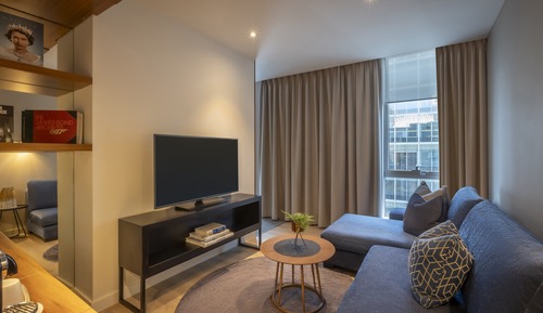 Junior Suite (with Balcony)