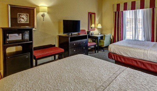 Two queen beds non smoking