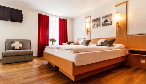 Classic Double Room