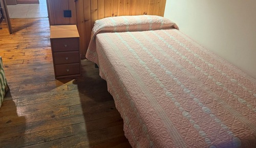 Basic Single Room, 1 Twin Bed