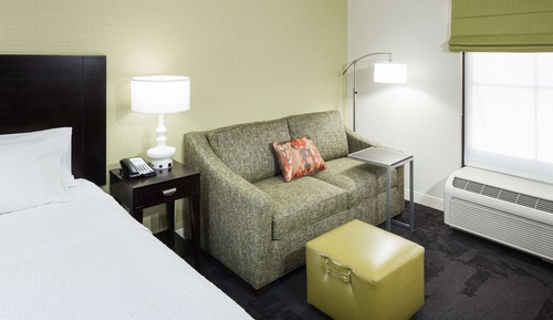 Room, 1 King Bed, Accessible, Bathtub