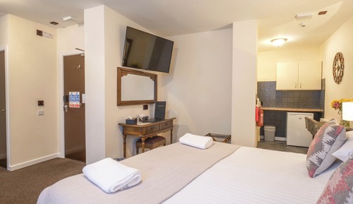 Ty Dre Easy Access Suite Double