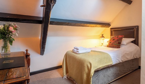 Black Boy Inn Single