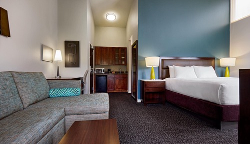 Studio Suite, 1 King Bed, Tower