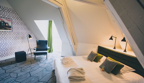 Comfort Room (occ 2 pax)