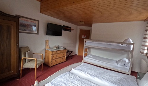 Family Quadruple Room, Multiple Beds, Mountain View