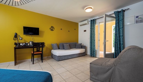 Family Quadruple Room