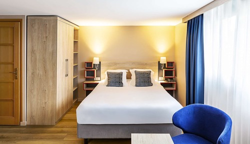 Superior Room, 1 Queen Bed, Non Smoking